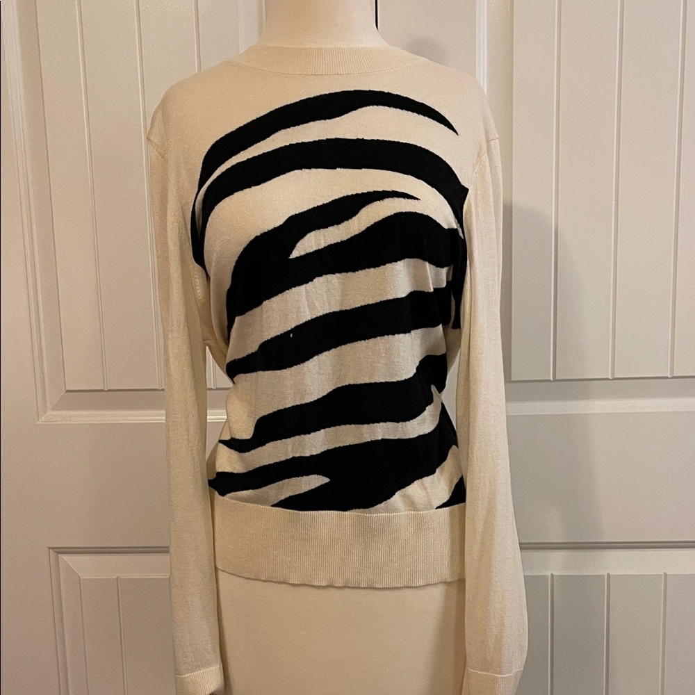 Banana Republic Black and Cream Zebra Striped Silk Cashmere Sweater